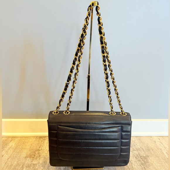 Chanel *RARE* Madamoiselle Jumbo Bag Black Leather Bag 24krt Gold Chain - Picture 2 of 13